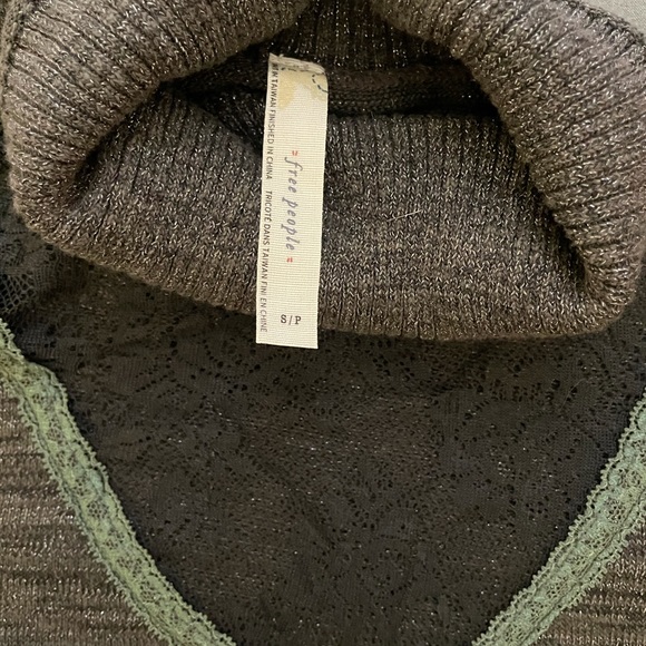 FP turtleneck - Picture 3 of 4